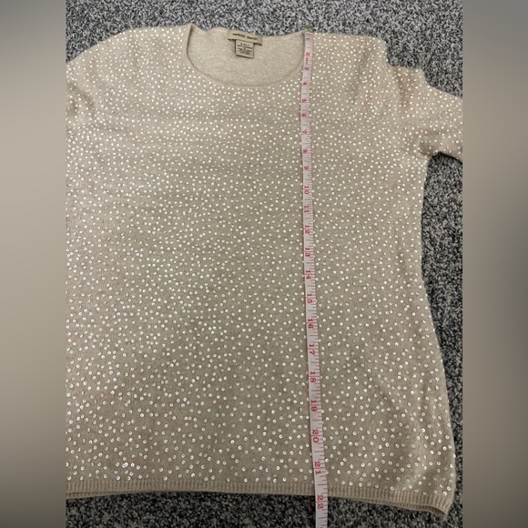 Vertical Design 2 ply cashmere Full Sequined Crewneck sweater Sz M Tan Holiday - Picture 10 of 10
